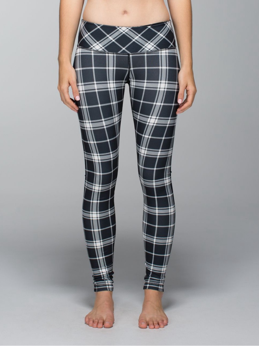Lululemon wunder under full on leggings in varsity plaid size 4